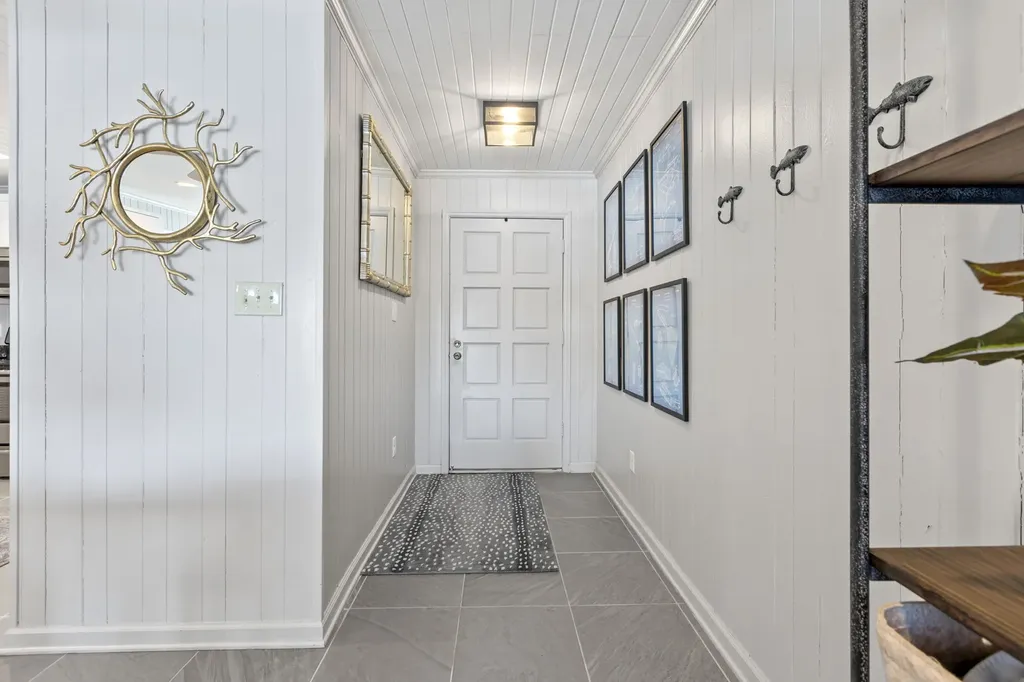 68 Toxaway Point Lake Toxaway NC 28747