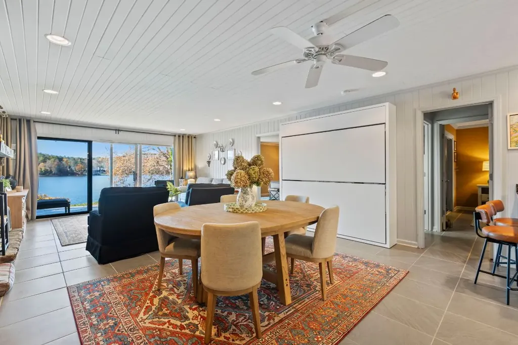 68 Toxaway Point Lake Toxaway NC 28747