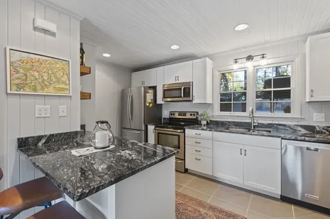 68 Toxaway Point Lake Toxaway NC 28747