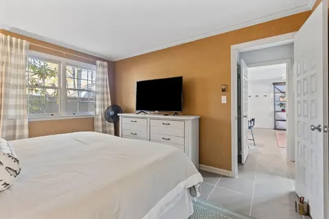 68 Toxaway Point Lake Toxaway NC 28747