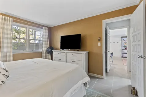 68 Toxaway Point Lake Toxaway NC 28747