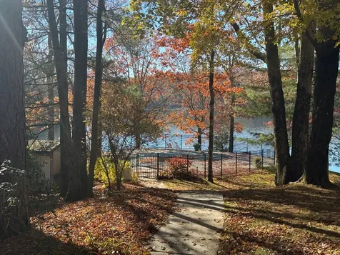 68 Toxaway Point Lake Toxaway NC 28747