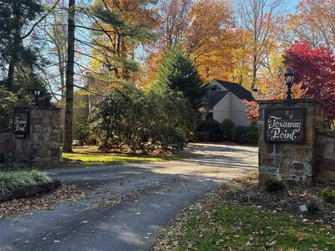 68 Toxaway Point Lake Toxaway NC 28747