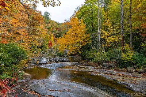 35 Lowland Glade Glenville NC 28736