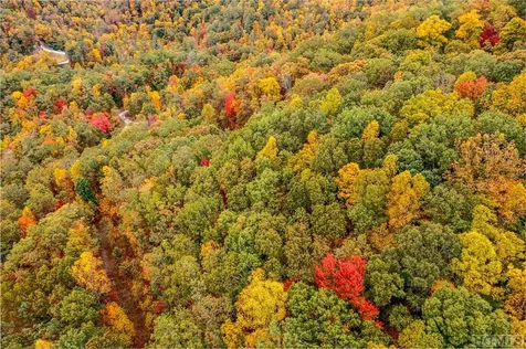 36 Lowland Glade Glenville NC 28736