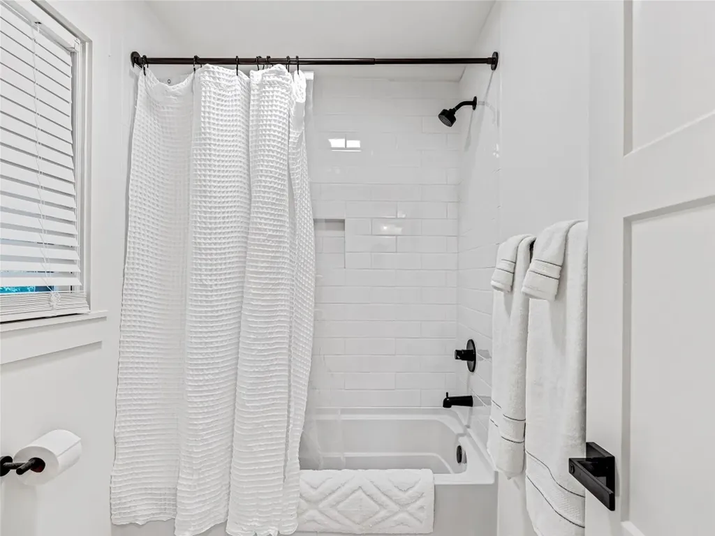 412 Cherokee Trace Lake Toxaway NC 28747