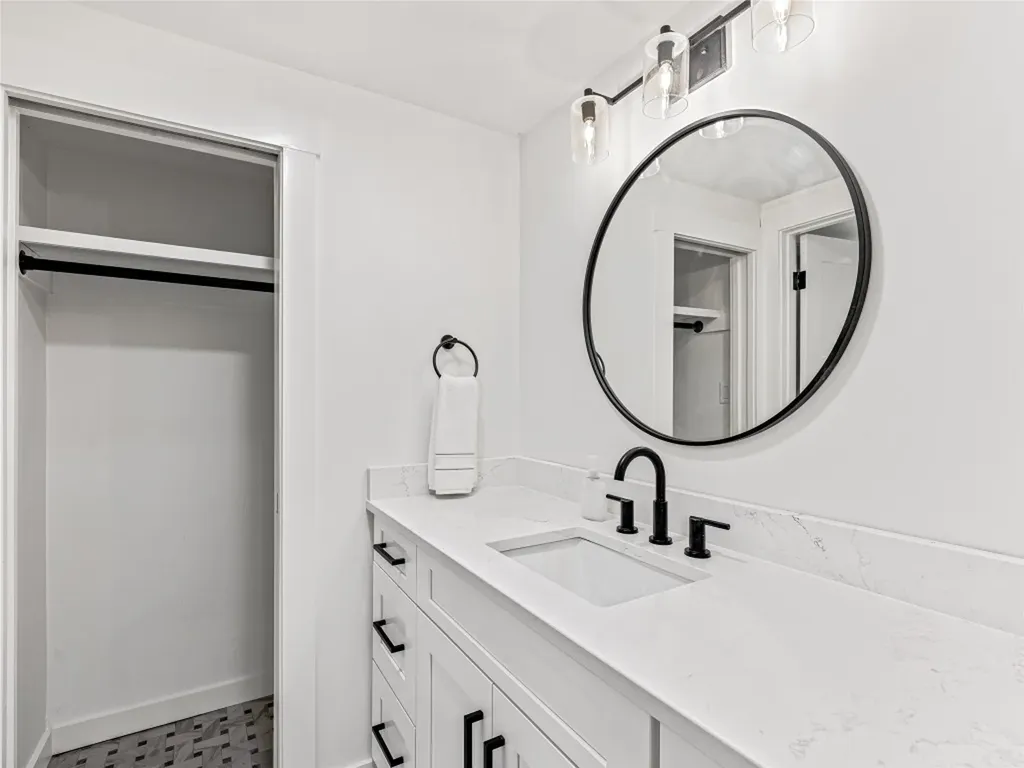 412 Cherokee Trace Lake Toxaway NC 28747