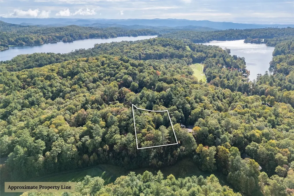 412 Cherokee Trace Lake Toxaway NC 28747