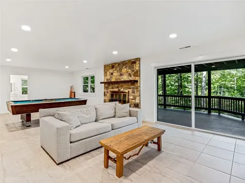 412 Cherokee Trace Lake Toxaway NC 28747