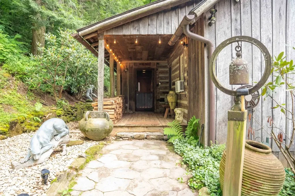 568 Panther Mountain Road Highlands NC 28741