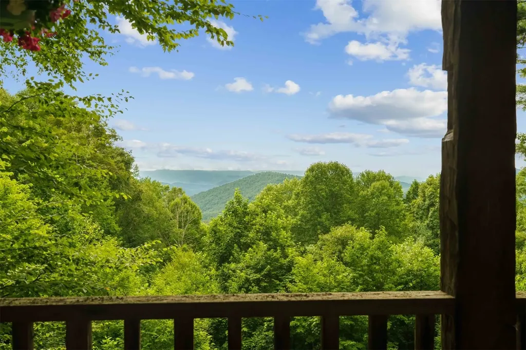 568 Panther Mountain Road Highlands NC 28741