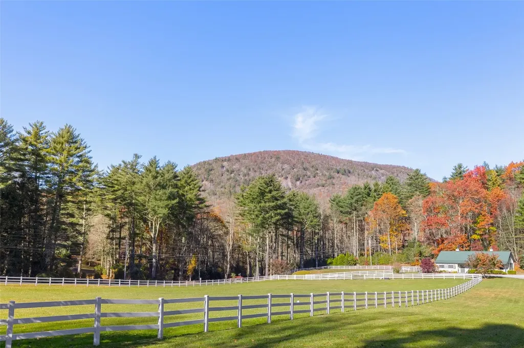 L22,23 Hideaway Trail Highlands NC 28741