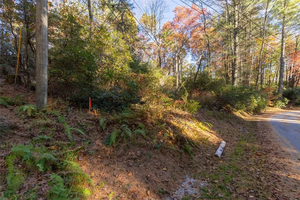 L22,23 Hideaway Trail Highlands NC 28741