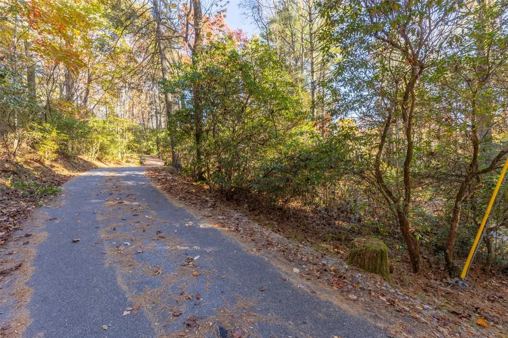 L22,23 Hideaway Trail Highlands NC 28741