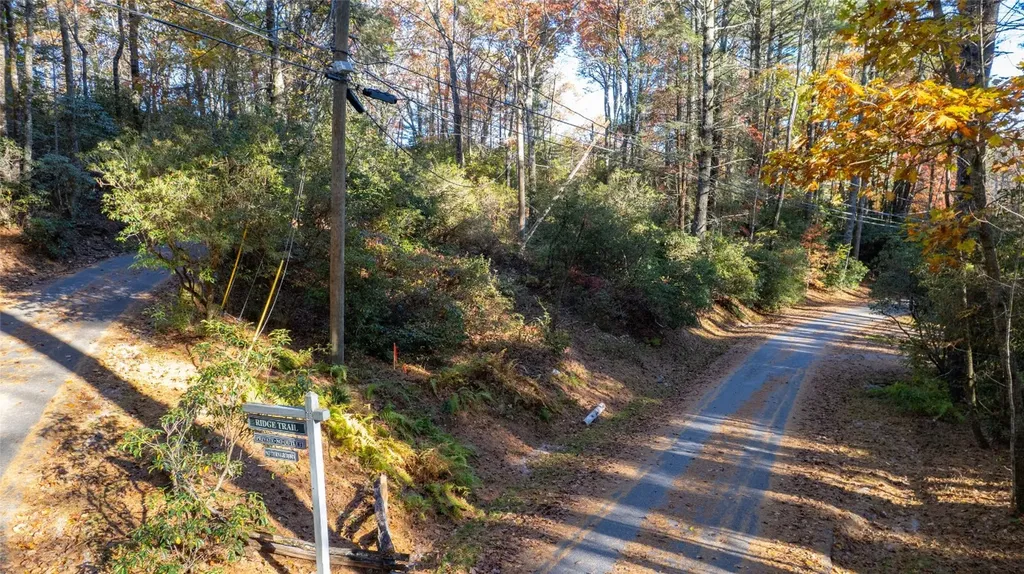 L22,23 Hideaway Trail Highlands NC 28741