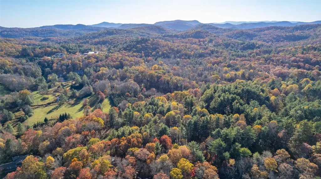 L22,23 Hideaway Trail Highlands NC 28741