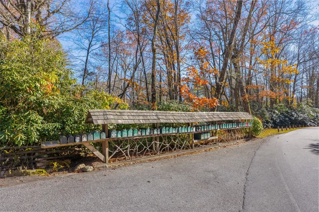 L22,23 Hideaway Trail Highlands NC 28741