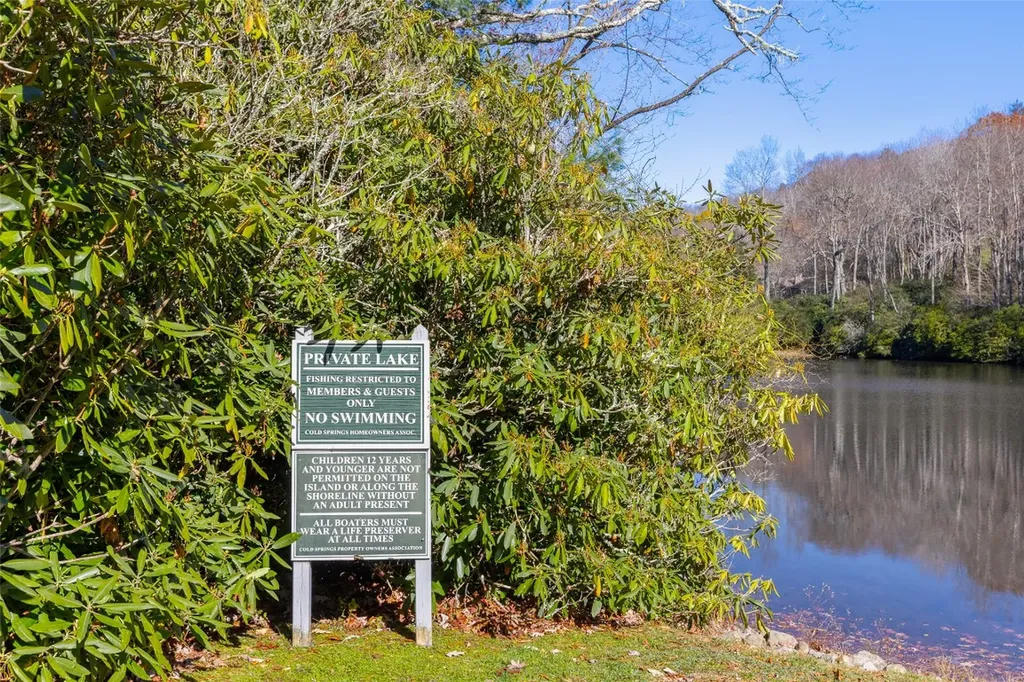 L22,23 Hideaway Trail Highlands NC 28741