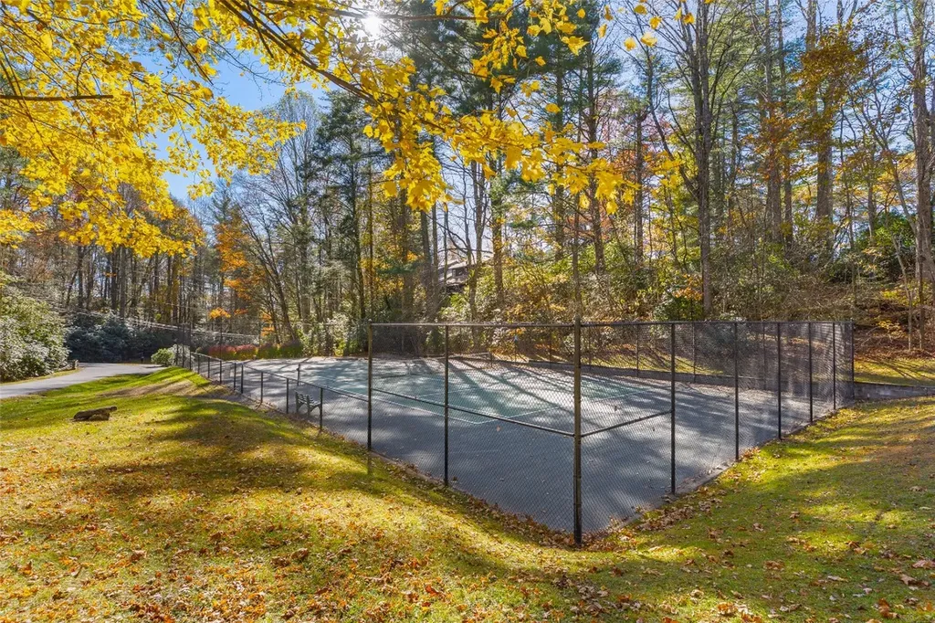 L22,23 Hideaway Trail Highlands NC 28741