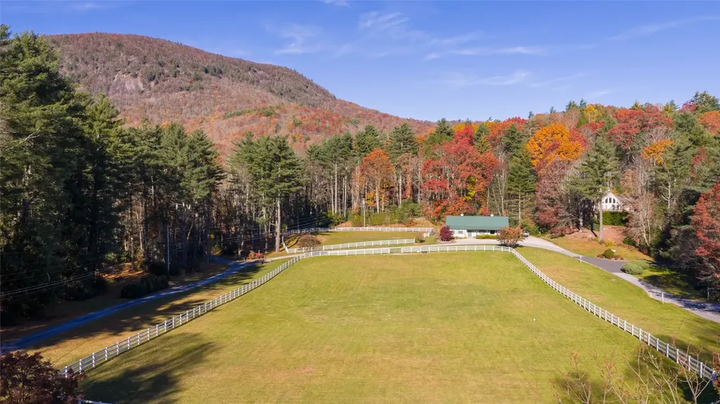 L22,23 Hideaway Trail Highlands NC 28741