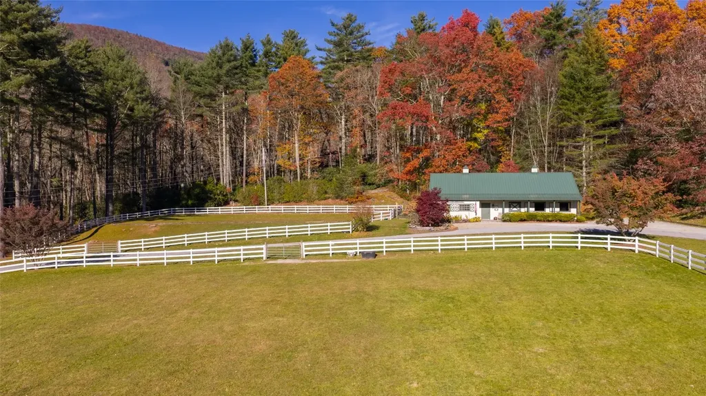 L22,23 Hideaway Trail Highlands NC 28741