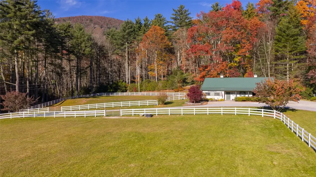 L22,23 Hideaway Trail Highlands NC 28741