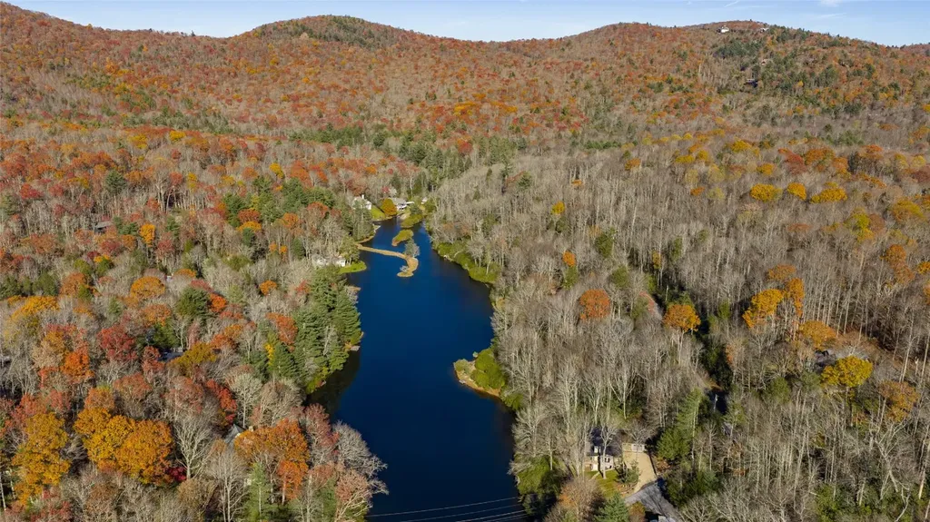 L22,23 Hideaway Trail Highlands NC 28741