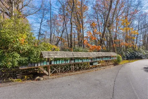 L22,23 Hideaway Trail Highlands NC 28741