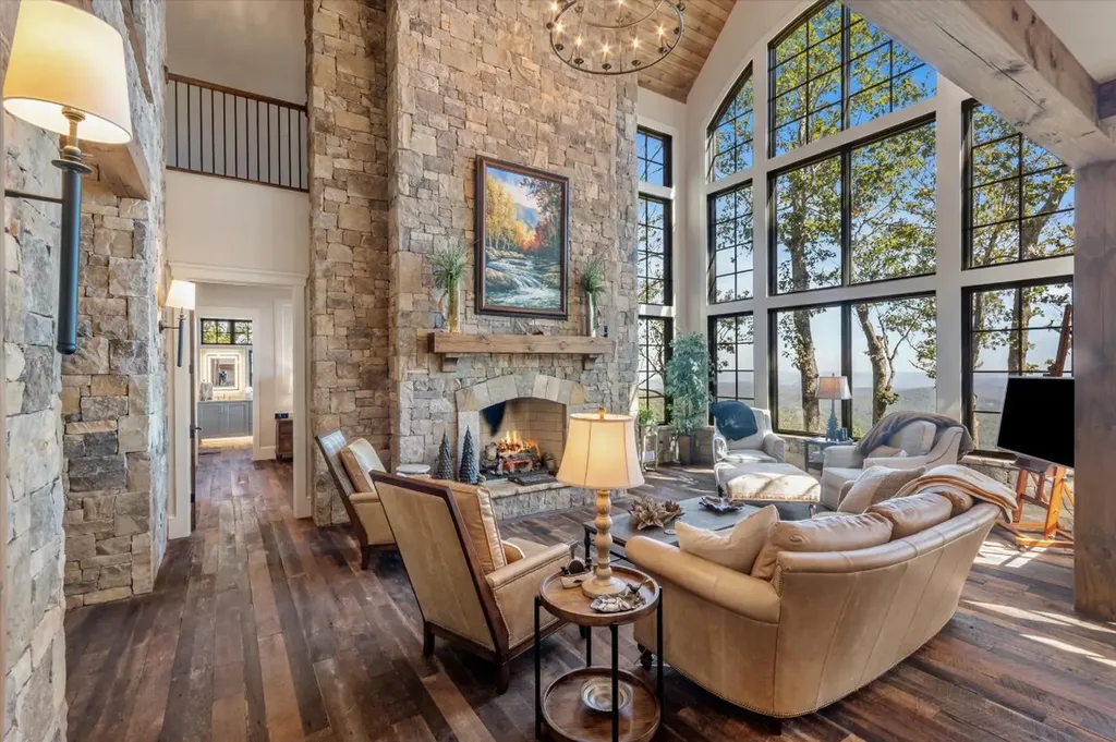 1544 Panthertown Road Lake Toxaway NC 28747