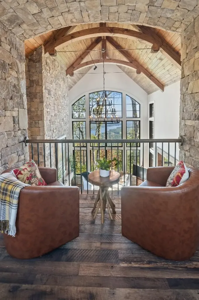 1544 Panthertown Road Lake Toxaway NC 28747