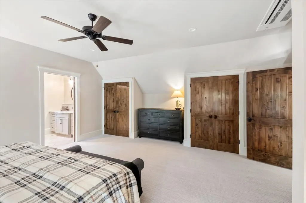 1544 Panthertown Road Lake Toxaway NC 28747