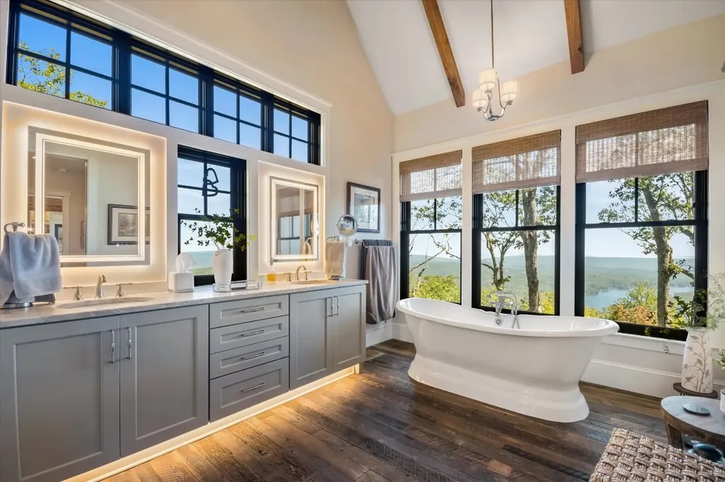 1544 Panthertown Road Lake Toxaway NC 28747