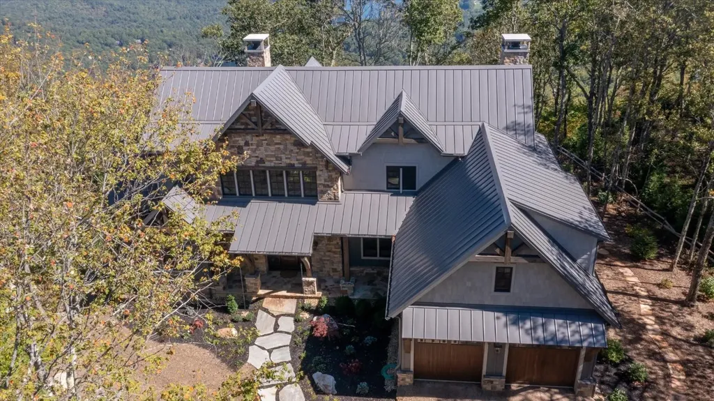 1544 Panthertown Road Lake Toxaway NC 28747