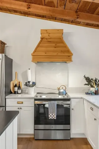 140 Kettle Creek Road Cashiers NC 28717