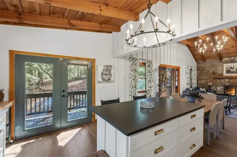 140 Kettle Creek Road Cashiers NC 28717