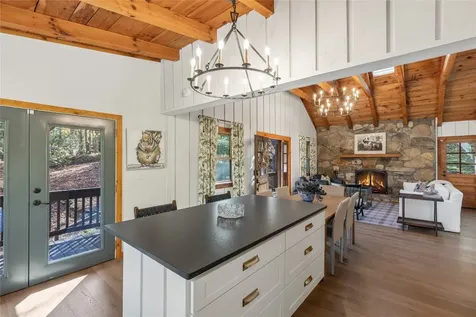 140 Kettle Creek Road Cashiers NC 28717