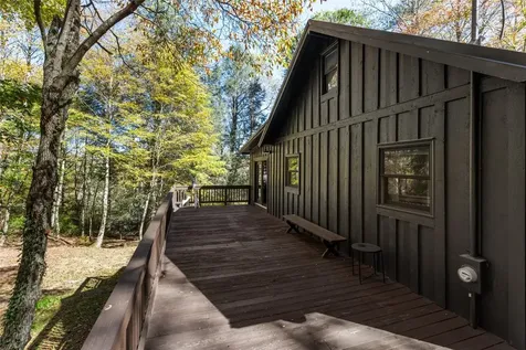 140 Kettle Creek Road Cashiers NC 28717