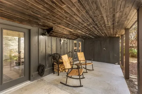 140 Kettle Creek Road Cashiers NC 28717