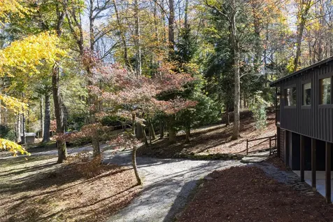 140 Kettle Creek Road Cashiers NC 28717