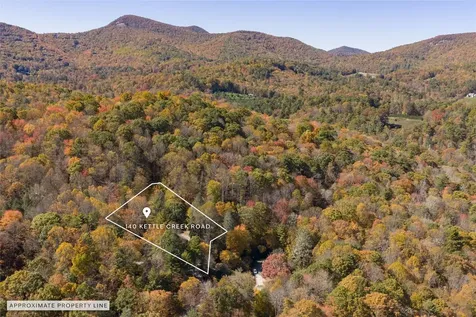 140 Kettle Creek Road Cashiers NC 28717