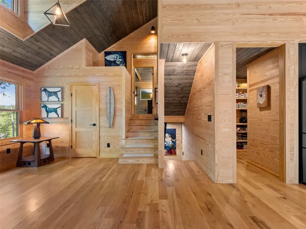 212 Shore Drive Lake Toxaway NC 28747