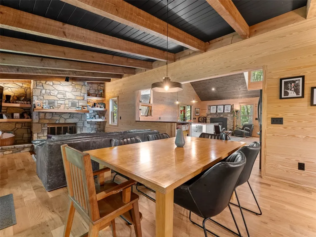 212 Shore Drive Lake Toxaway NC 28747