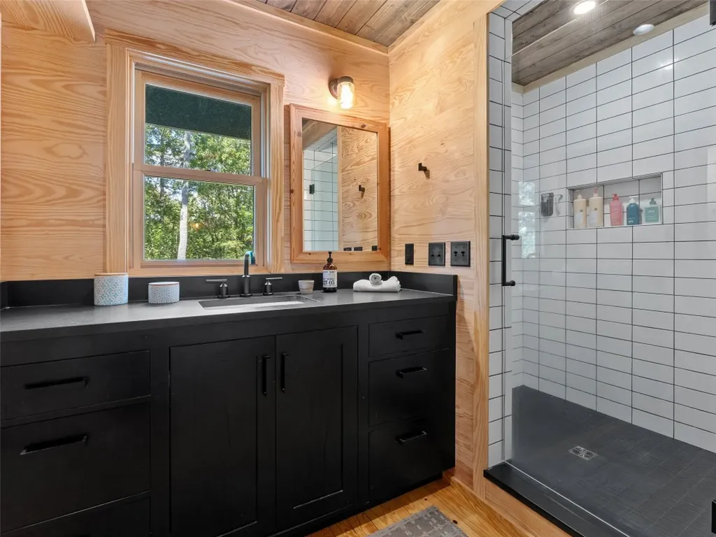 212 Shore Drive Lake Toxaway NC 28747