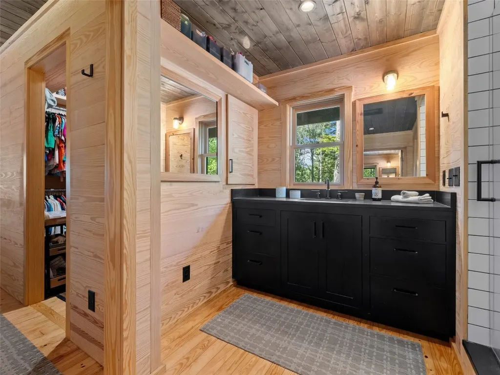 212 Shore Drive Lake Toxaway NC 28747