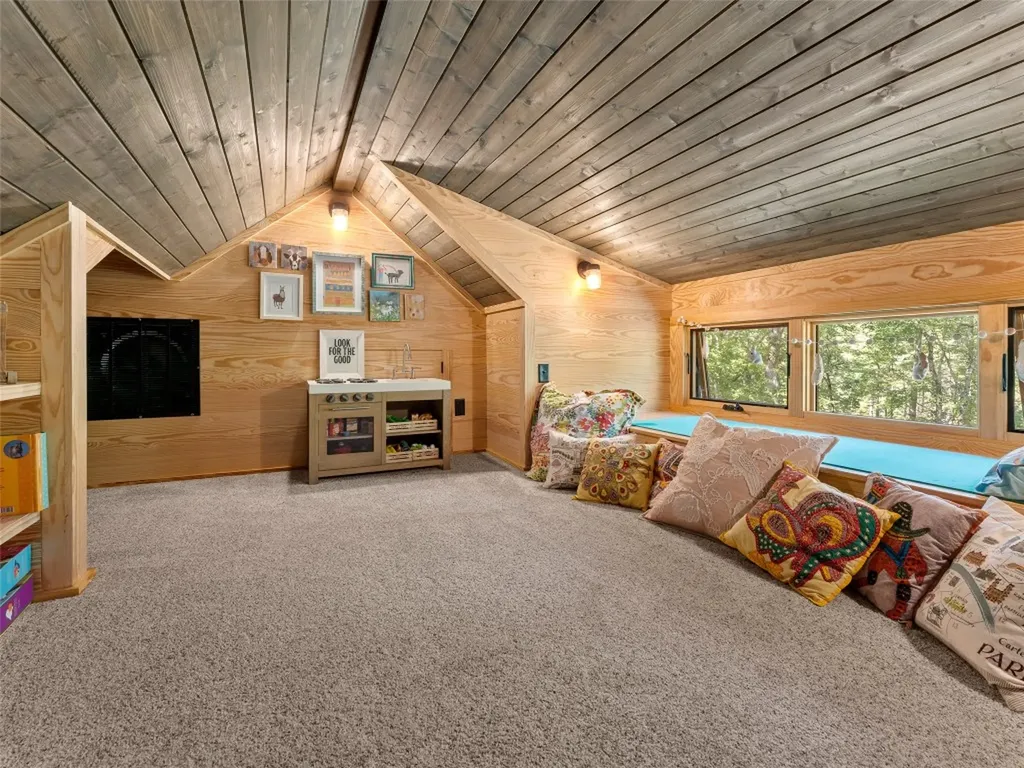 212 Shore Drive Lake Toxaway NC 28747