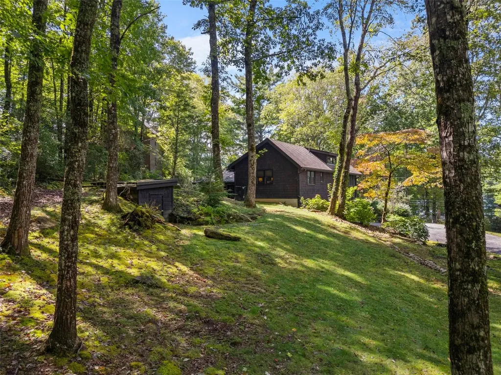212 Shore Drive Lake Toxaway NC 28747