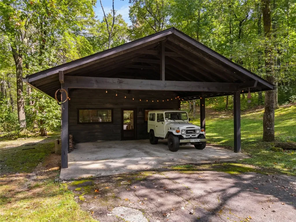 212 Shore Drive Lake Toxaway NC 28747