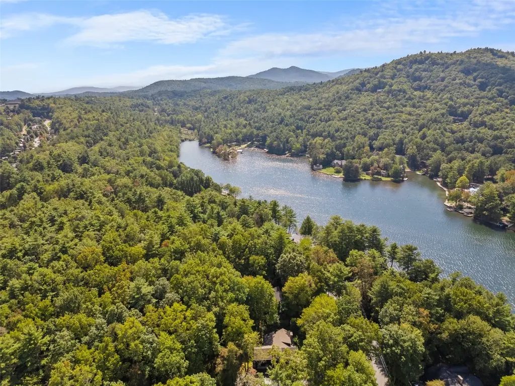 212 Shore Drive Lake Toxaway NC 28747