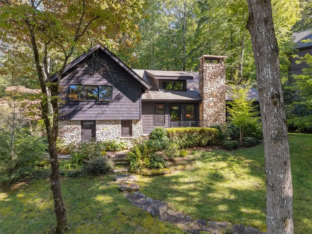 212 Shore Drive Lake Toxaway NC 28747
