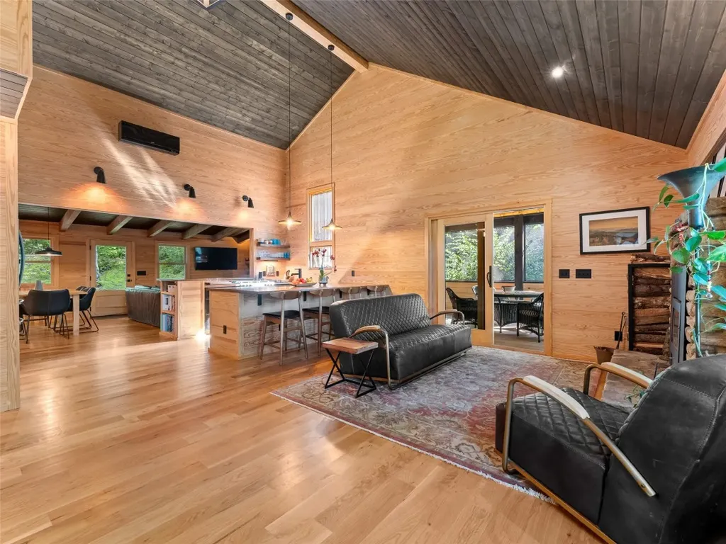 212 Shore Drive Lake Toxaway NC 28747